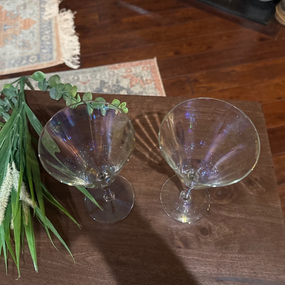 Set of 2 Fostoria Iridescent Pair Water/Wine Glasses 7.25” - Picture 2 of 3